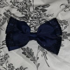 Navy blue bow